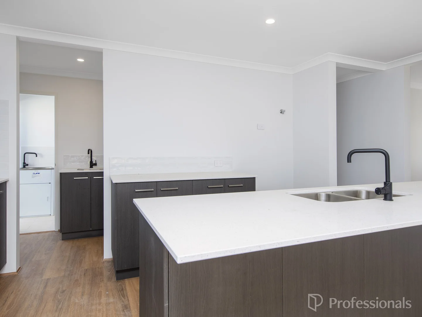 Additional image 8 of 37 Geordie Loop, Eglinton WA 6034