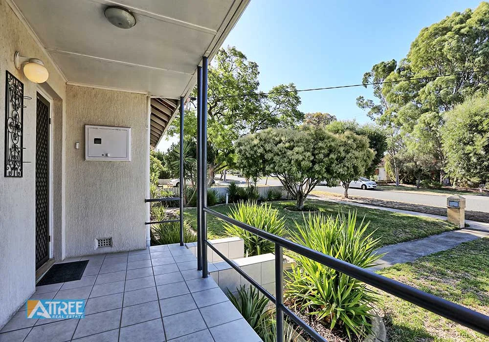 Additional image 4 of 27 Clinton Avenue, St James WA 6102