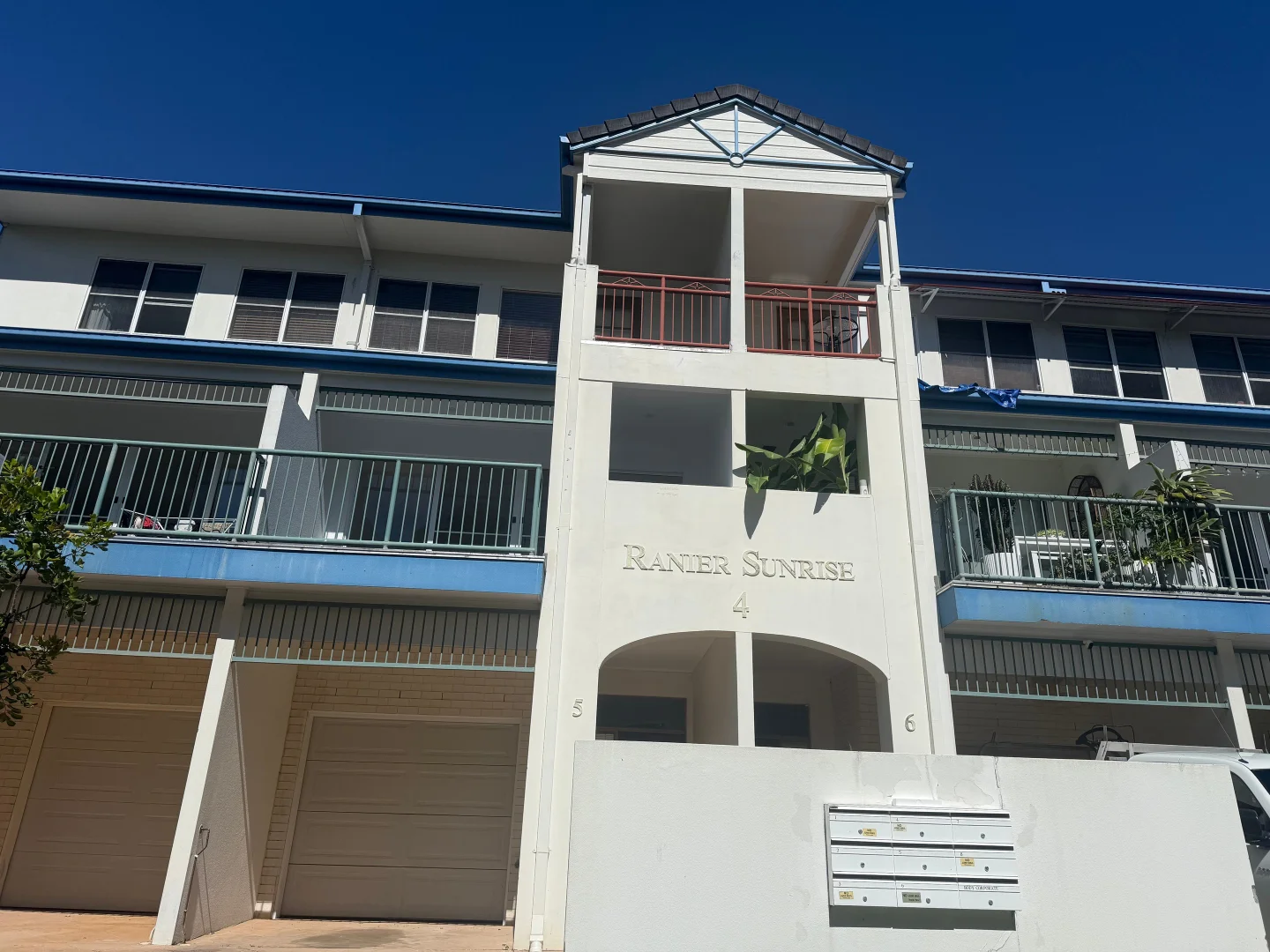 Additional image 32 of 5/4 Ranier Crescent, Varsity Lakes QLD 4227