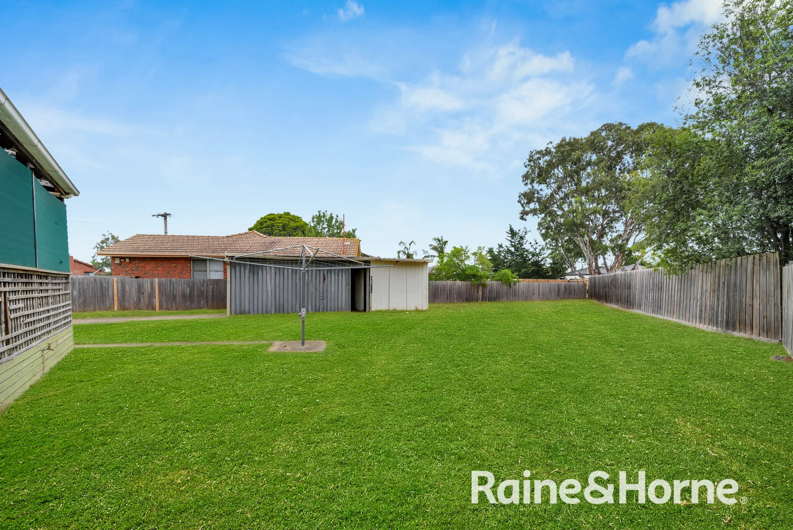 Additional image 14 of 2 Deborah St, Werribee VIC 3030