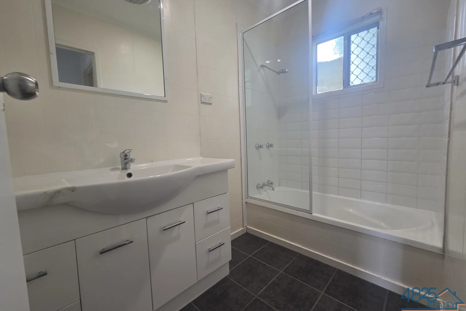 Additional image 12 of 71 Sunset Drive, Mount Isa QLD 4825