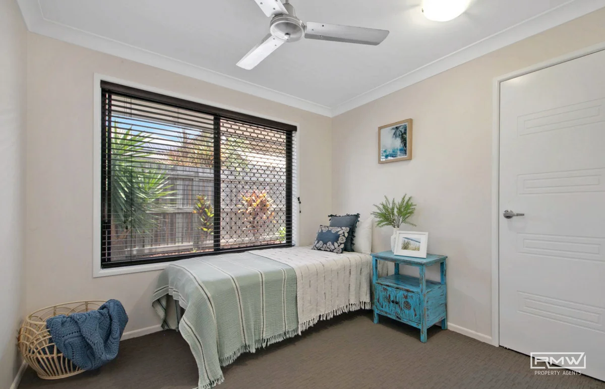 Additional image 6 of 4 Seashell Court, Lammermoor QLD 4703