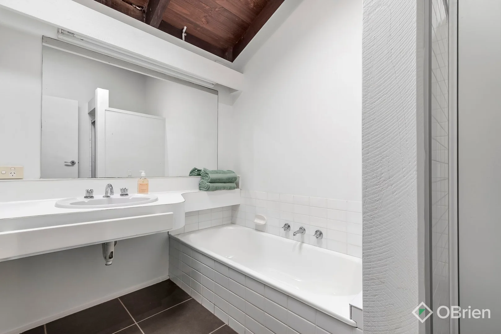 Additional image 3 of 6 Wolfdene Court, Mornington VIC 3931