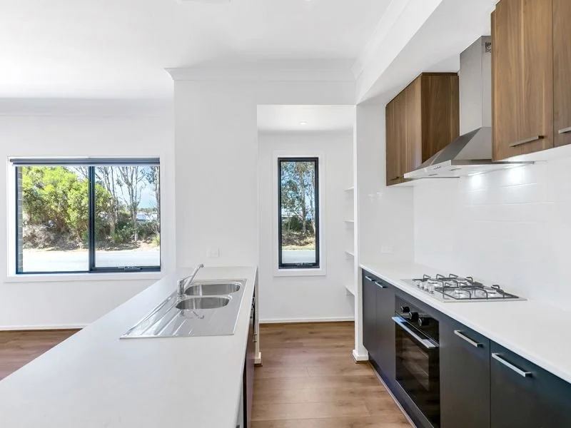 2 Kennedy Av, Hindmarsh Island SA 5214 photo 5