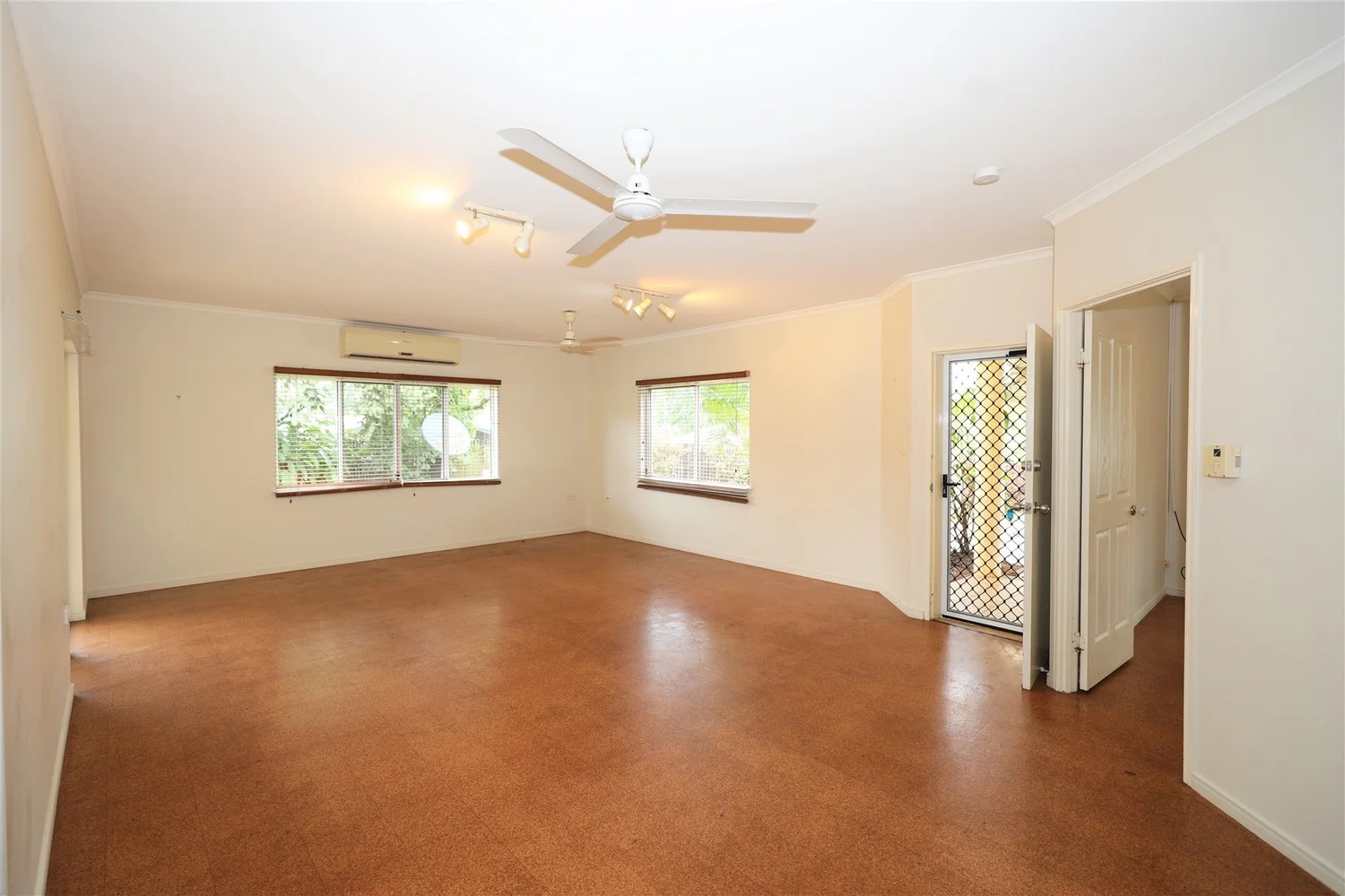 Additional image 2 of 5 Di Silva Court, Brinsmead QLD 4870