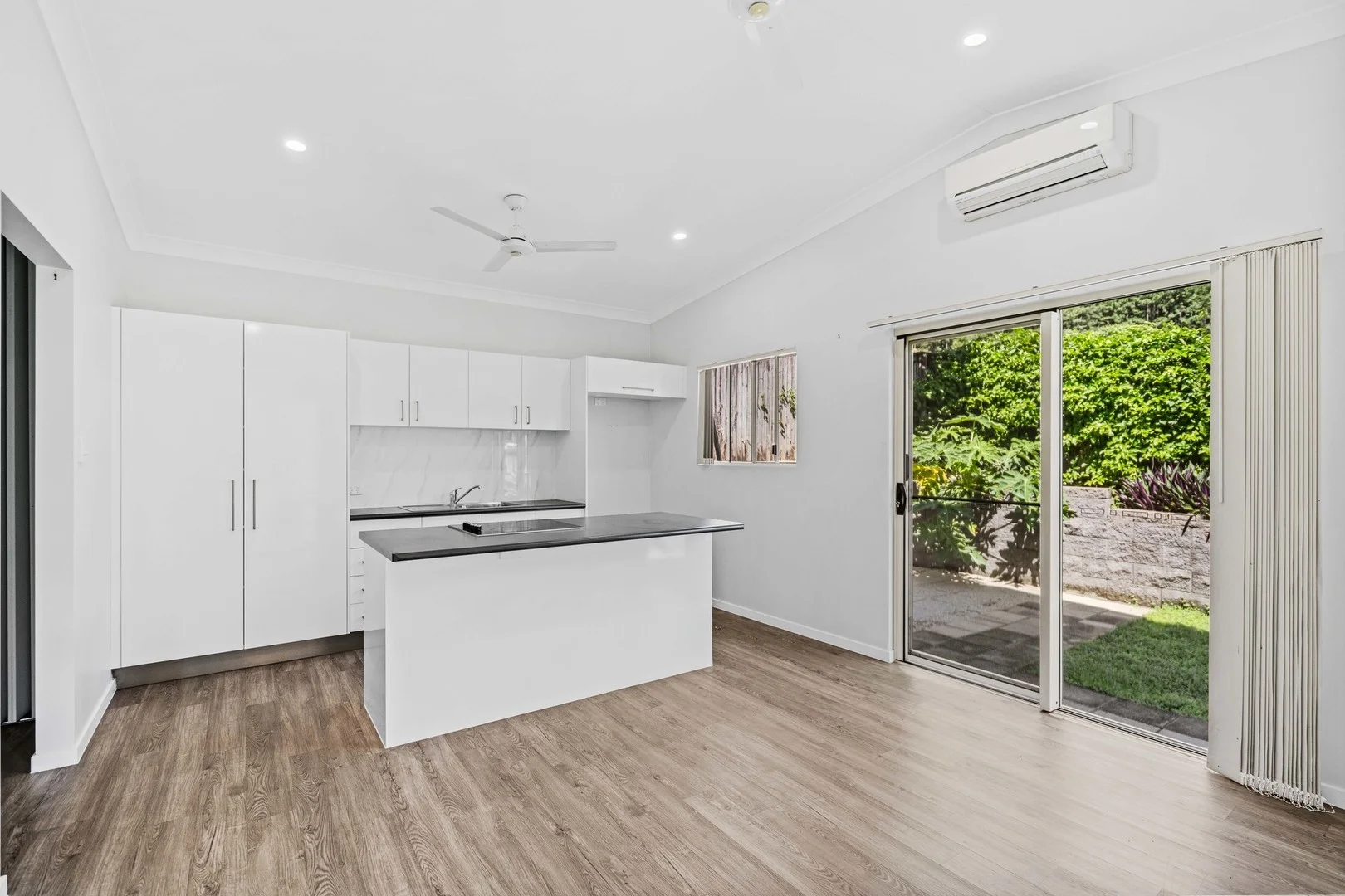 24B Knight Road, Smithfield QLD 4878