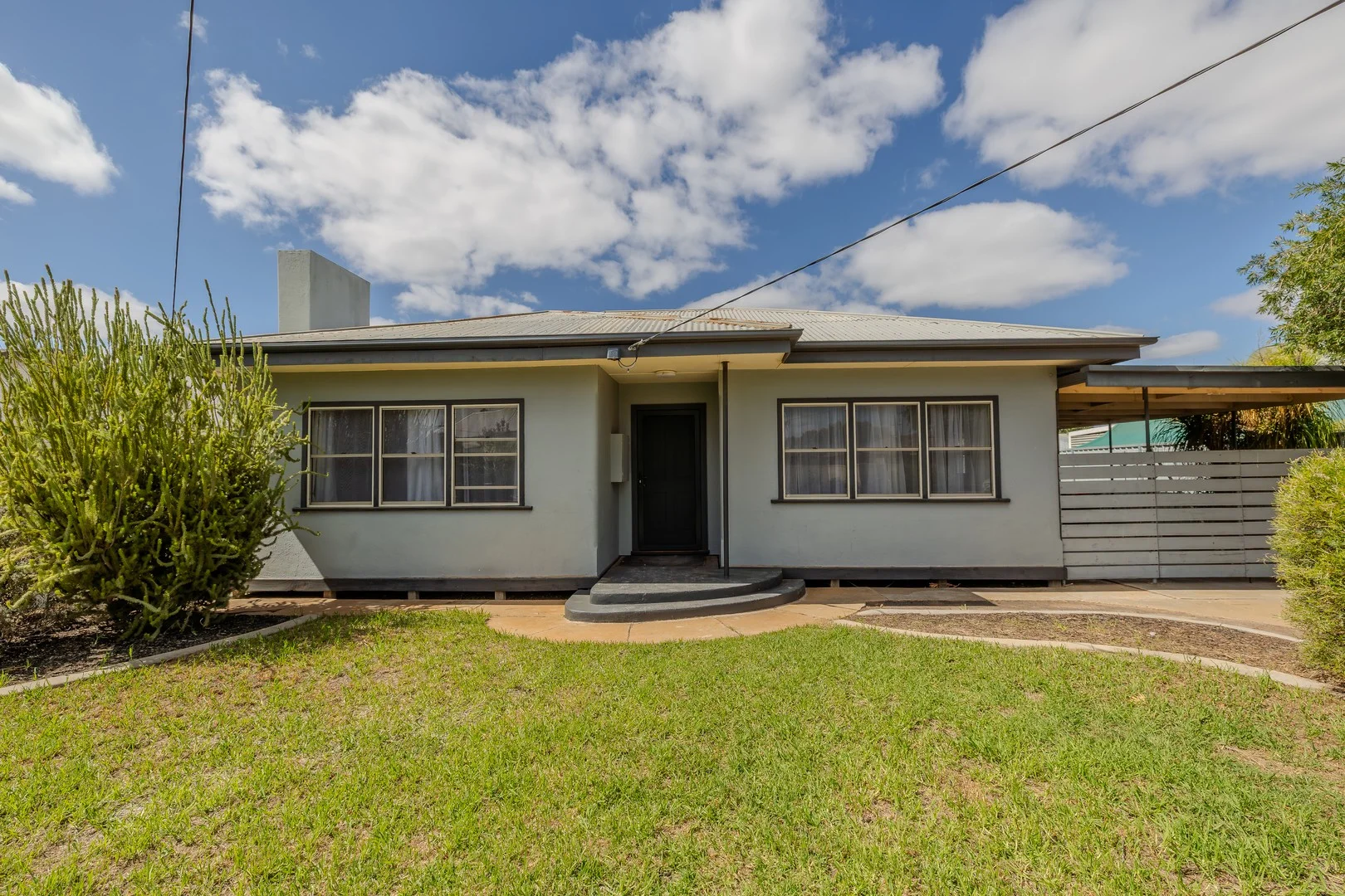 16 Waltham Ave, Mildura VIC 3500
