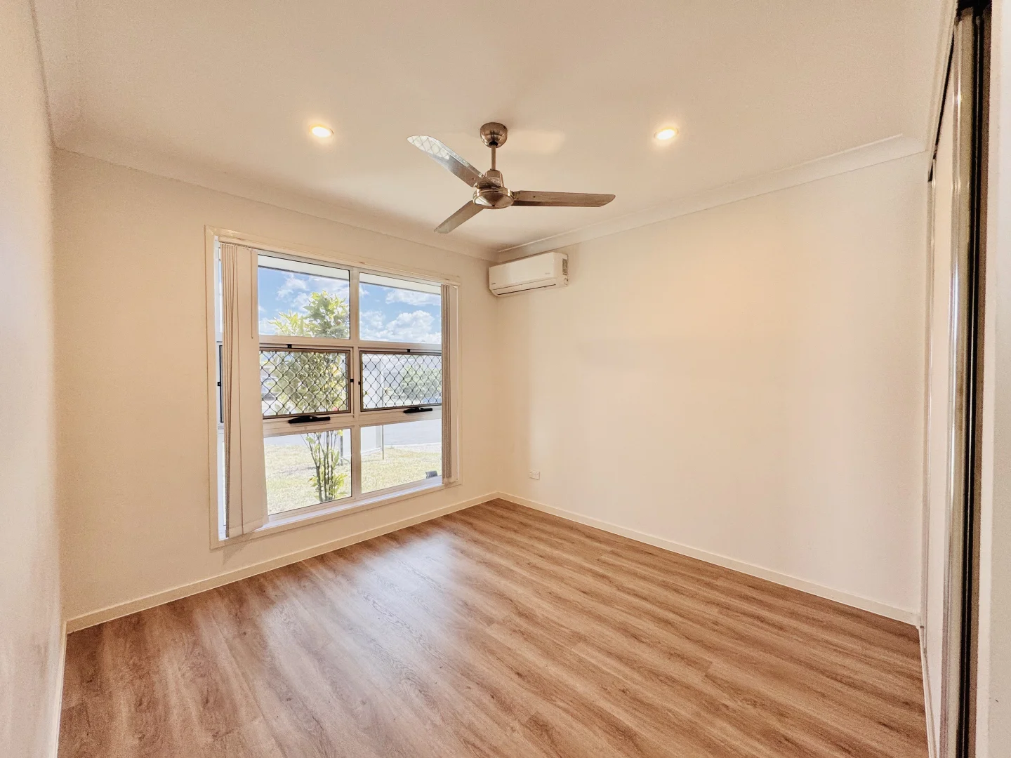 Additional image 8 of 17 Lindwall Court, Springfield Lakes QLD 4300