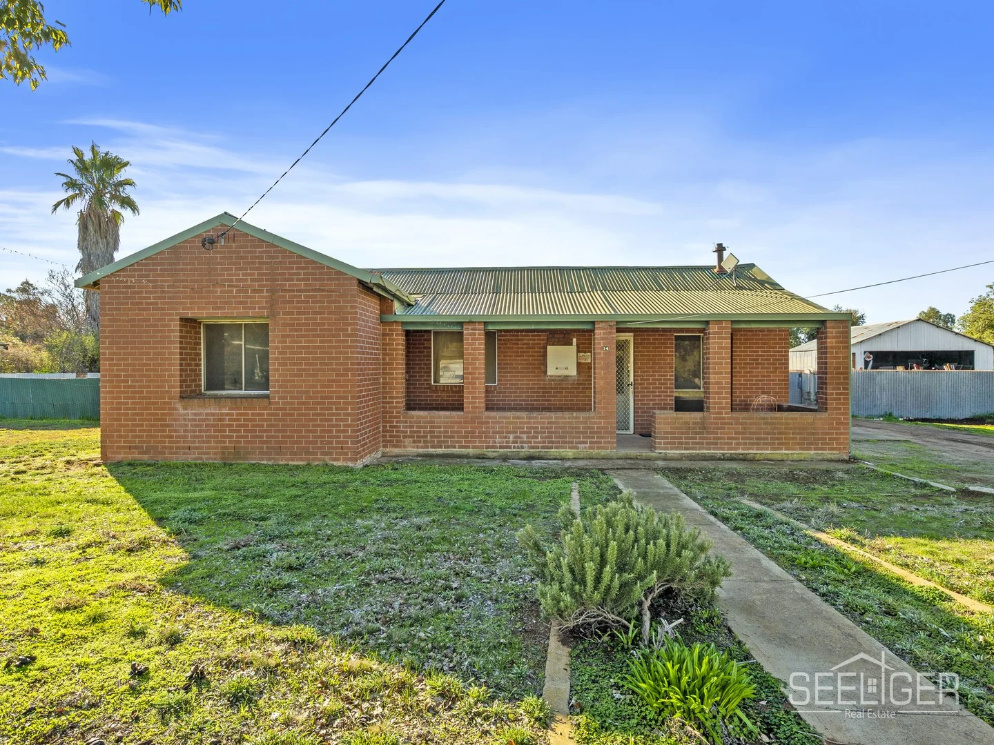 Additional image 2 of 14-16 Young Street, Oaklands NSW 2646