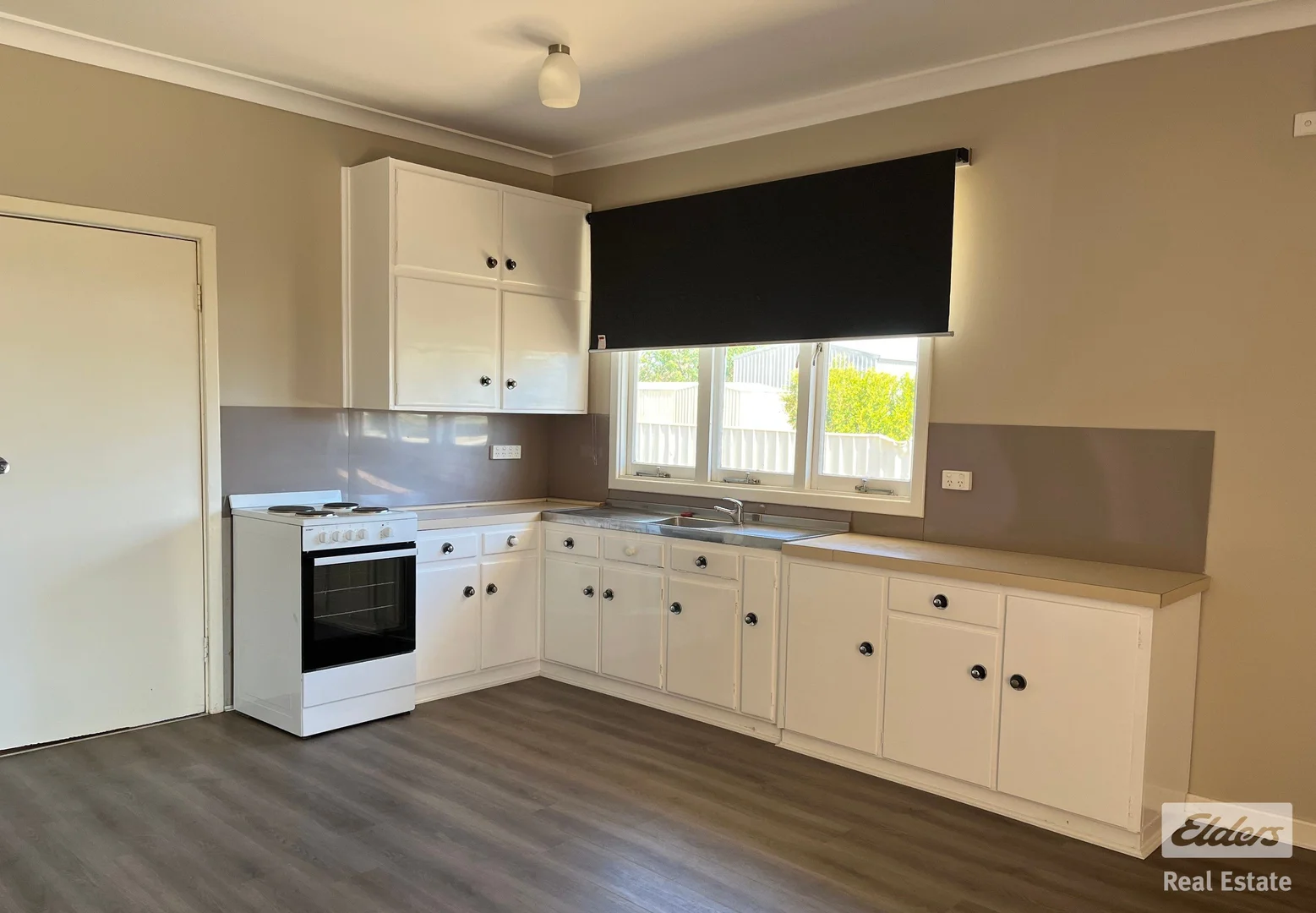 Additional image 3 of 83 Caw Street, Merredin WA 6415