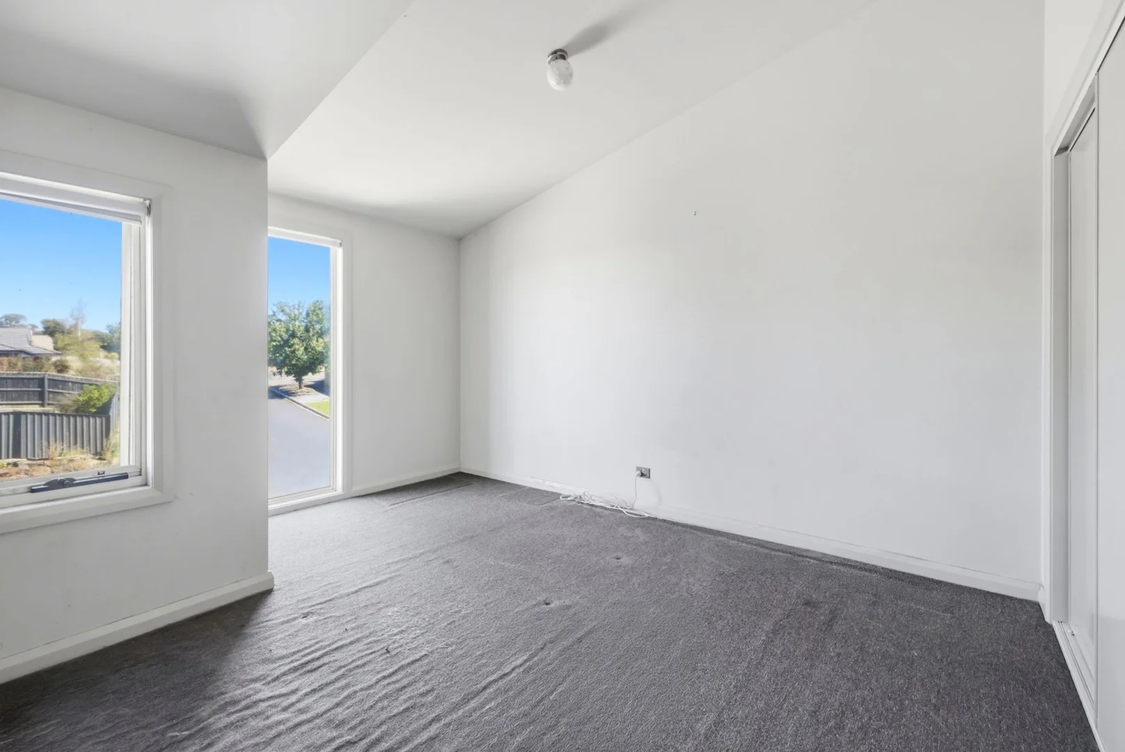 Additional image 6 of 2/8 Younger Street, Bacchus Marsh VIC 3340