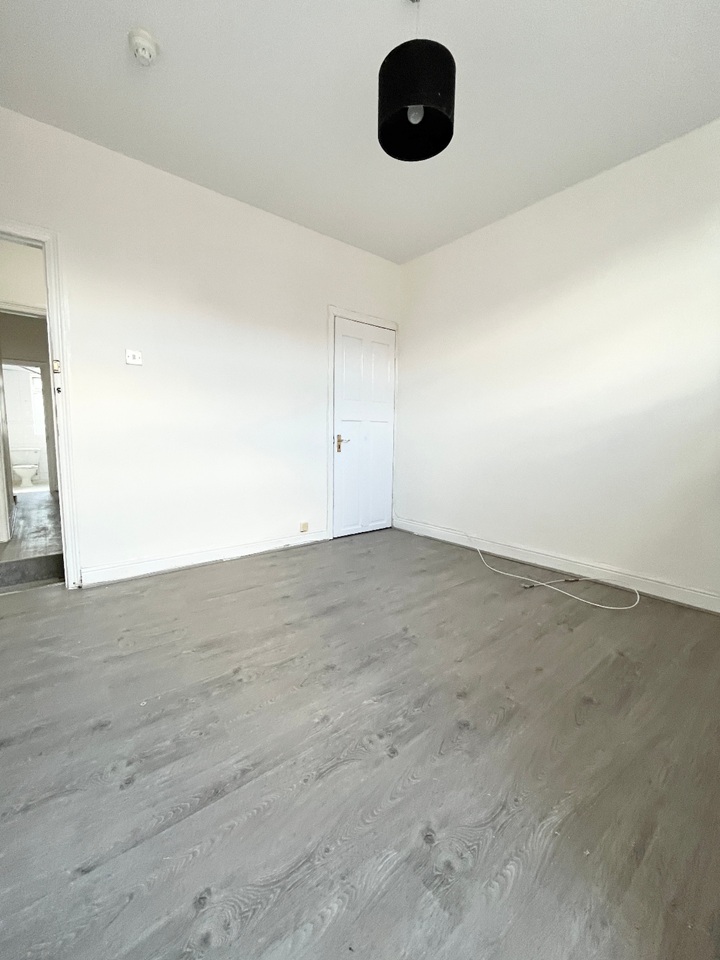 Additional image 9 of 3 Bed Terraced House, Harwell Road, S8, N1 7GU
