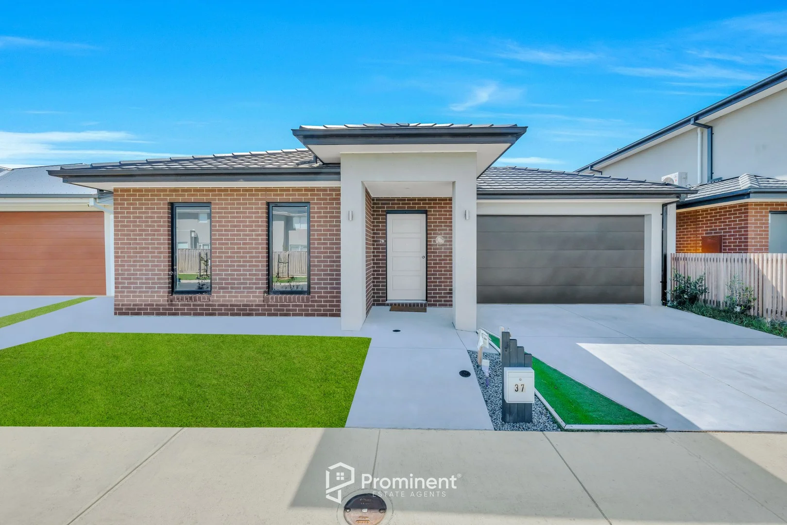 37 Hydrogen Circuit, Clyde North VIC 3978