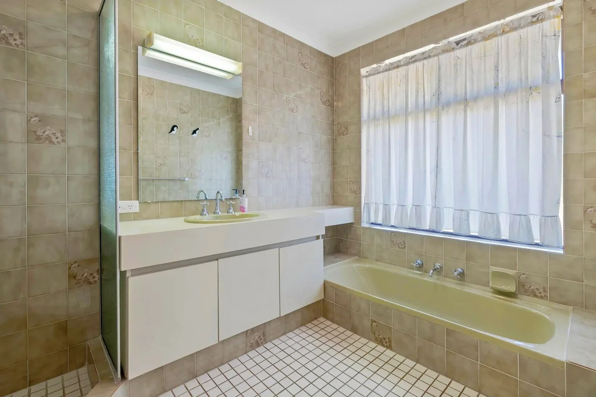 7 Eagle Court, Huntingdale WA 6110 photo 5