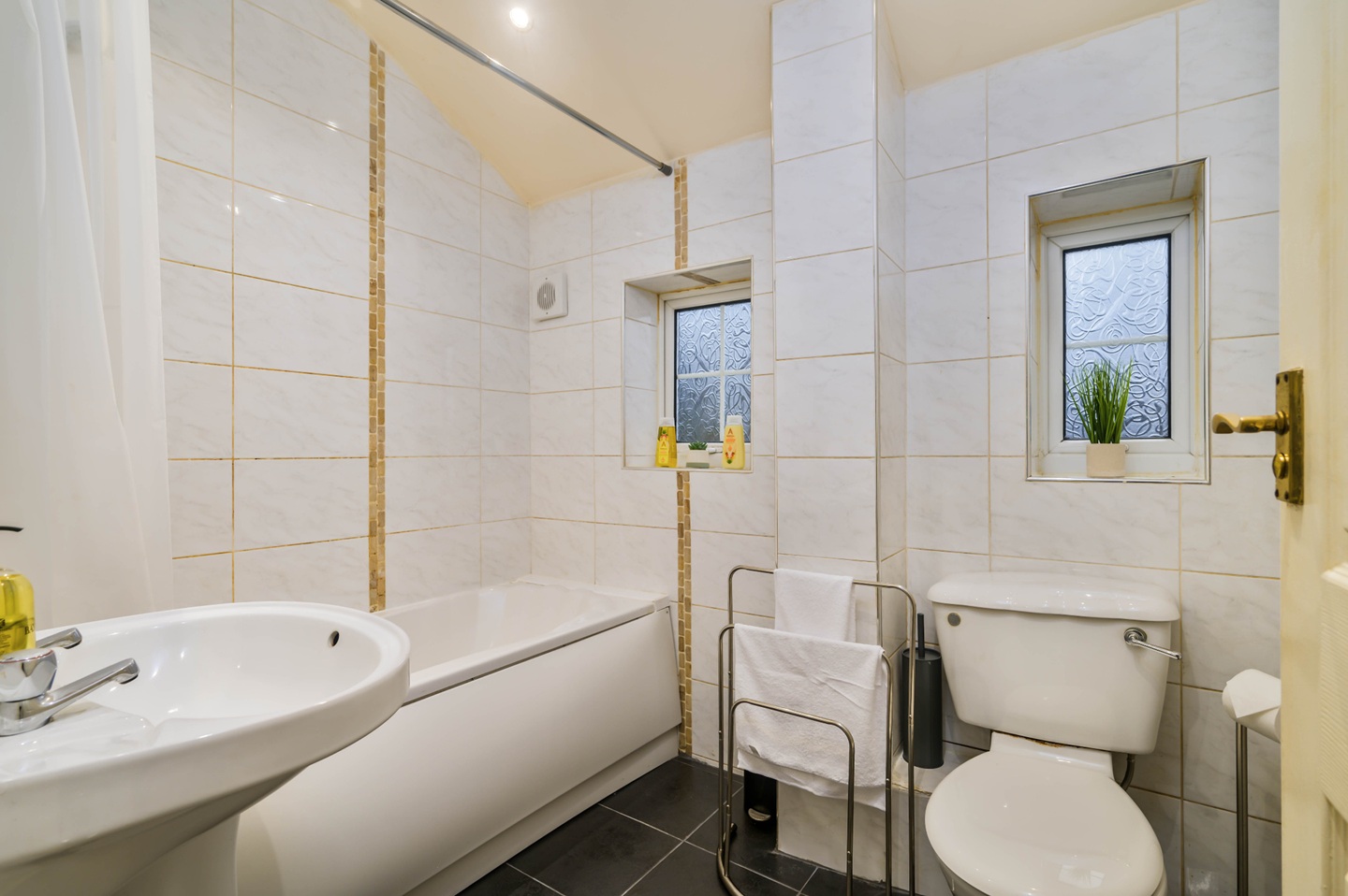 Additional image 22 of 3 Bed Semi-Detached House, Sheffield, S2, N1 7GU
