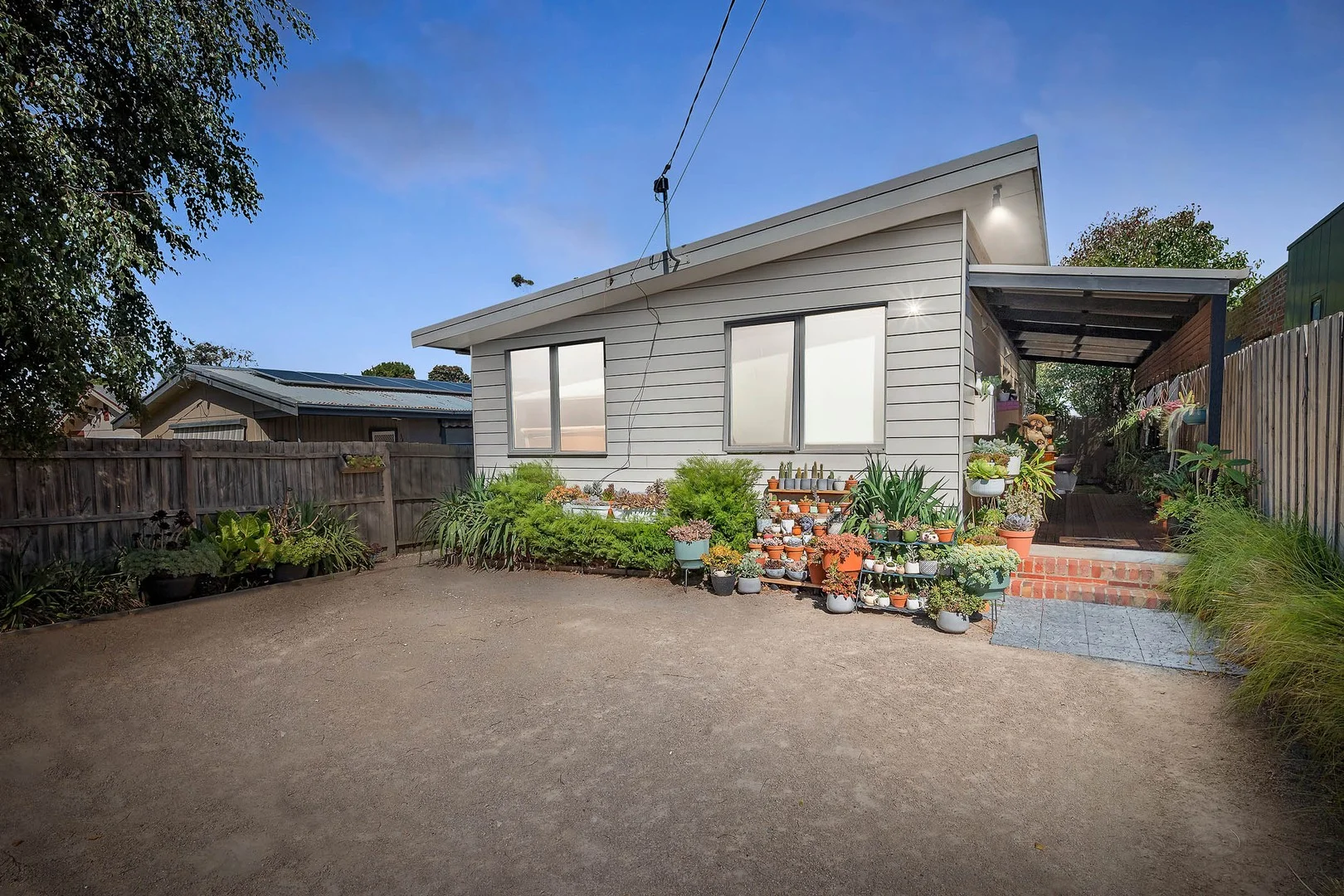 32 Fourth Avenue, Rosebud VIC 3939