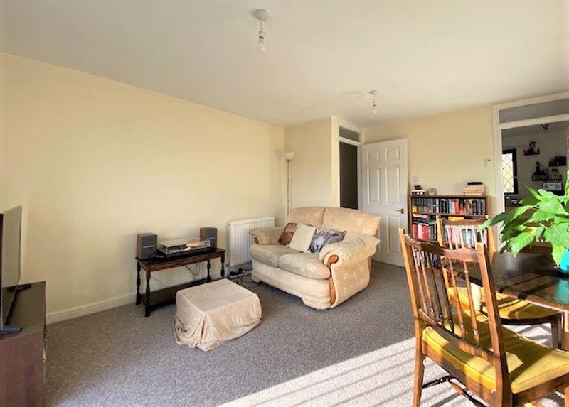 Additional image 2 of 2 Bed Flat, Rose Court, OX4, N1 7GU