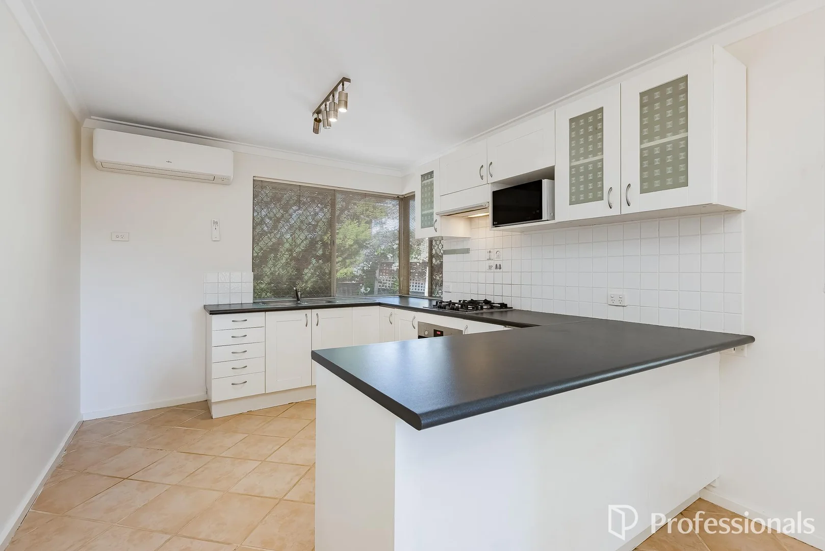 Additional image 7 of 3B Alsop Walk, Carine WA 6020