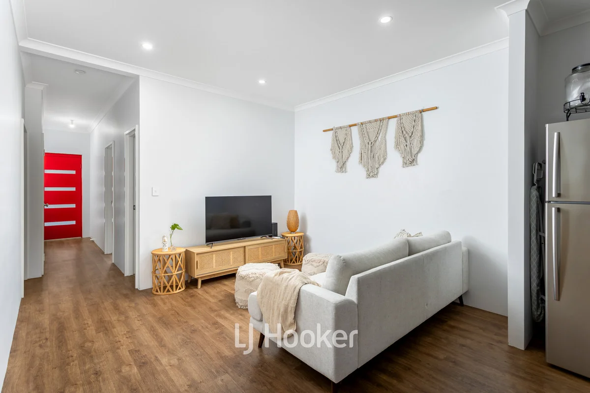 Additional image 15 of 116 Tiffany Centre, Dalyellup WA 6230
