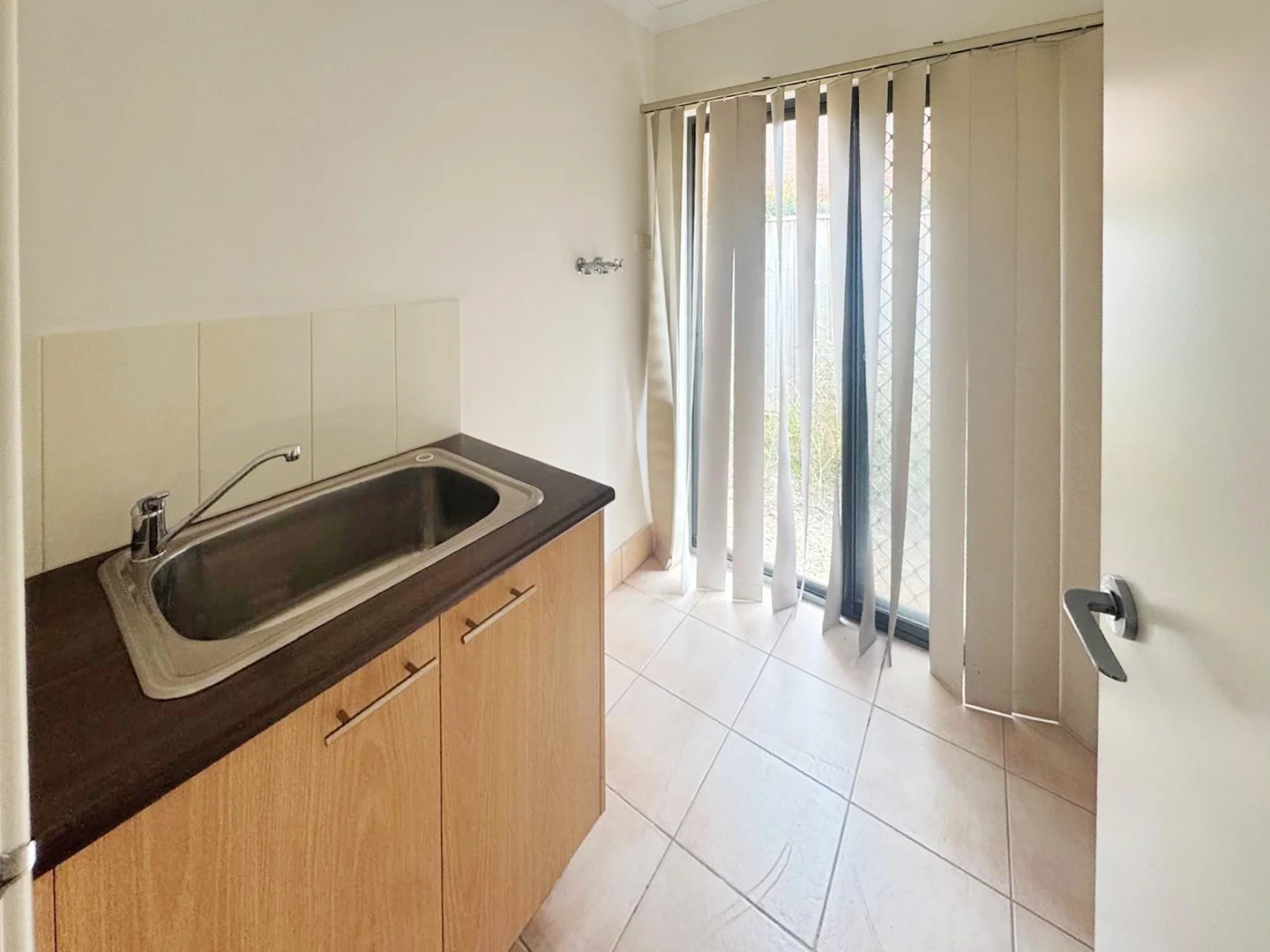 Additional image 7 of 2A Kingfisher Drive, Seabrook VIC 3028