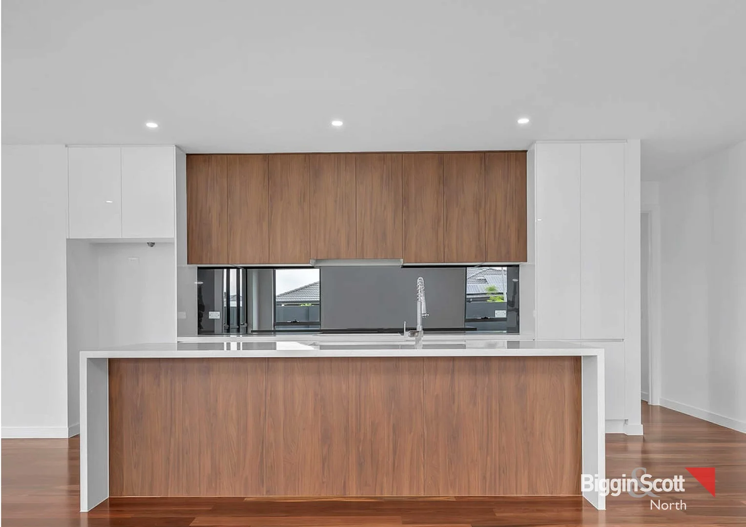 Additional image 3 of 335 Highlander Drive, Craigieburn VIC 3064