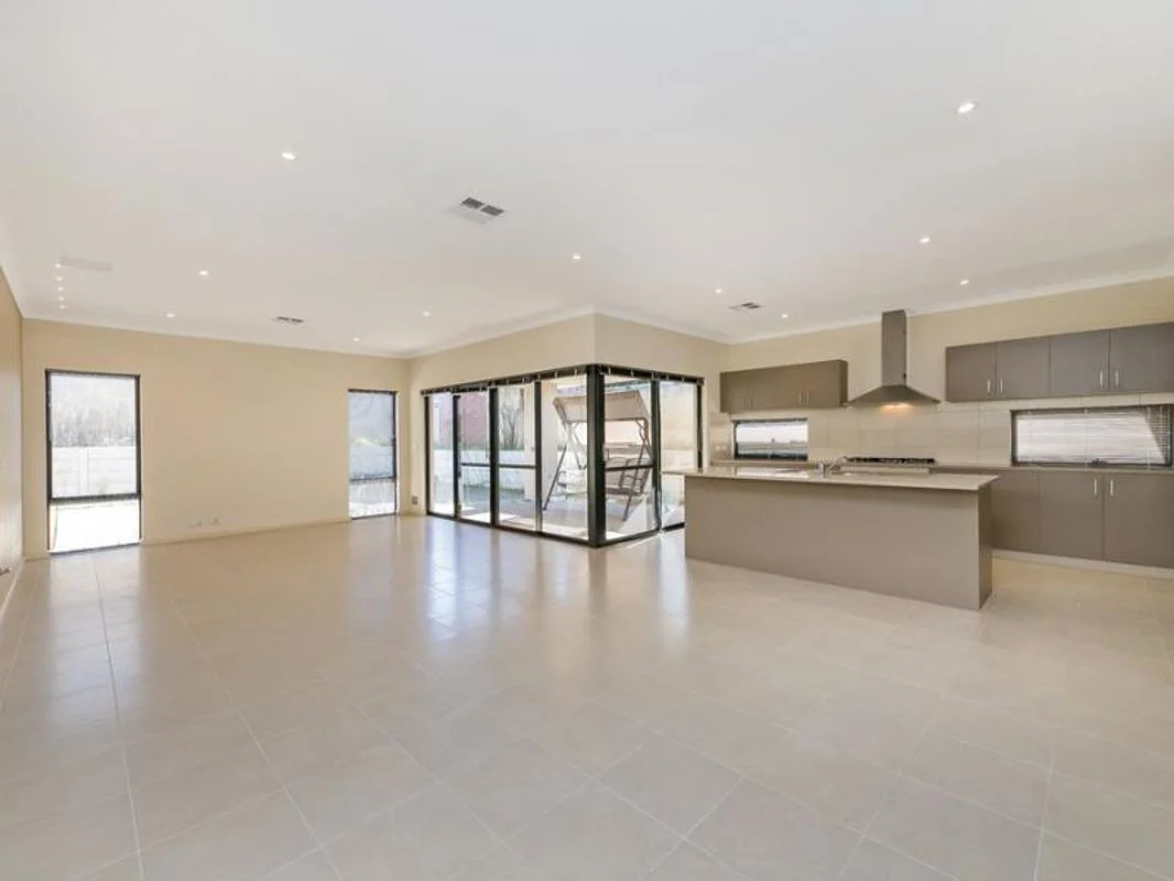Additional image 3 of 87A GILBERTSON ROAD, Kardinya WA 6163
