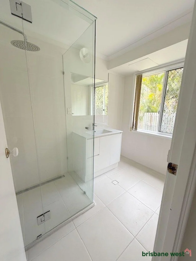 Additional image 10 of 15 Scarba Street, Middle Park QLD 4074