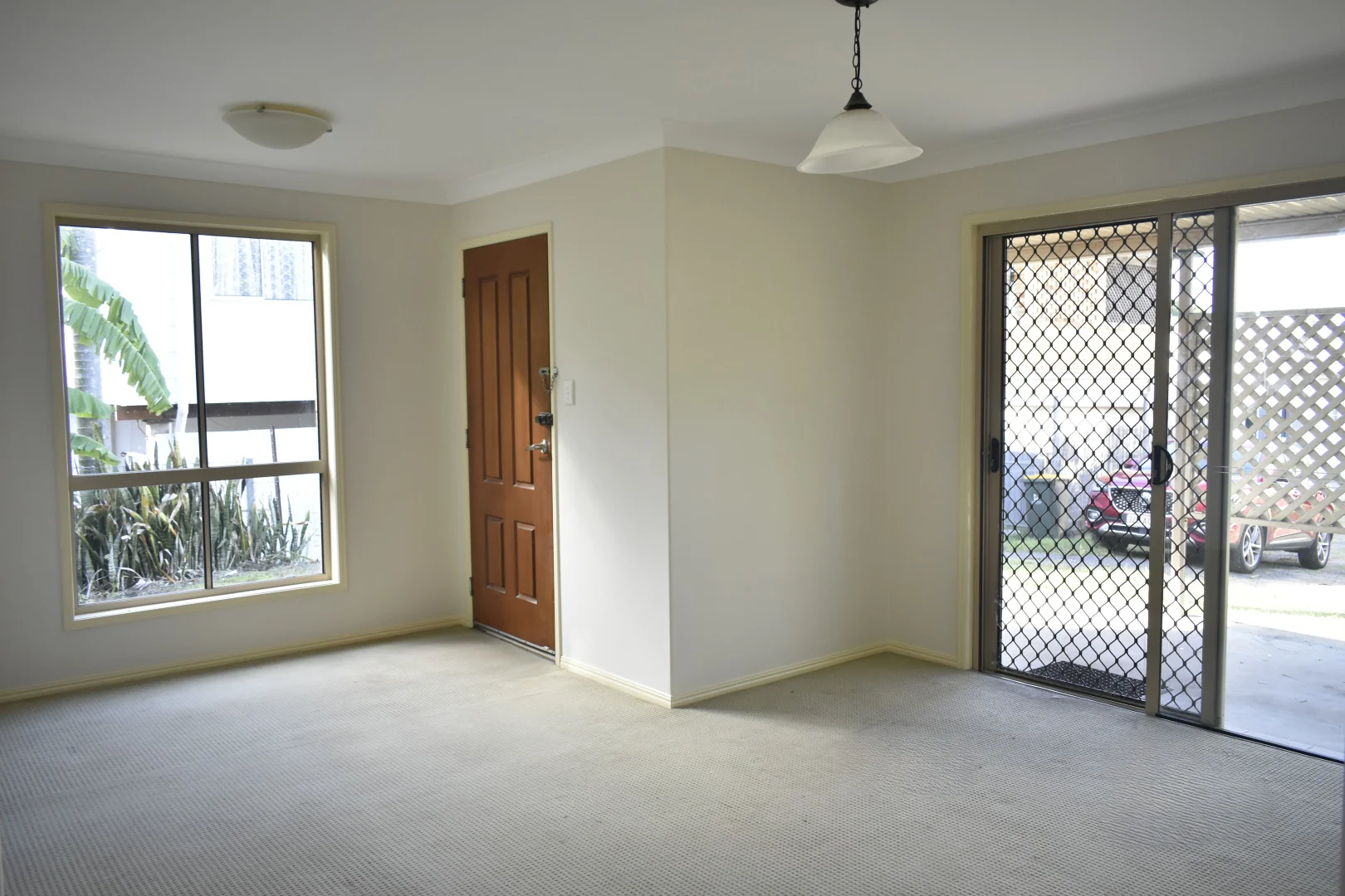 Additional image 2 of 217A Auckland Street, South Gladstone QLD 4680