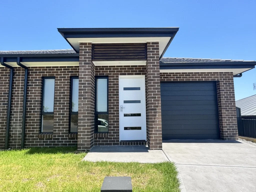 1/52 OWLPEN LANE, Farley NSW 2320
