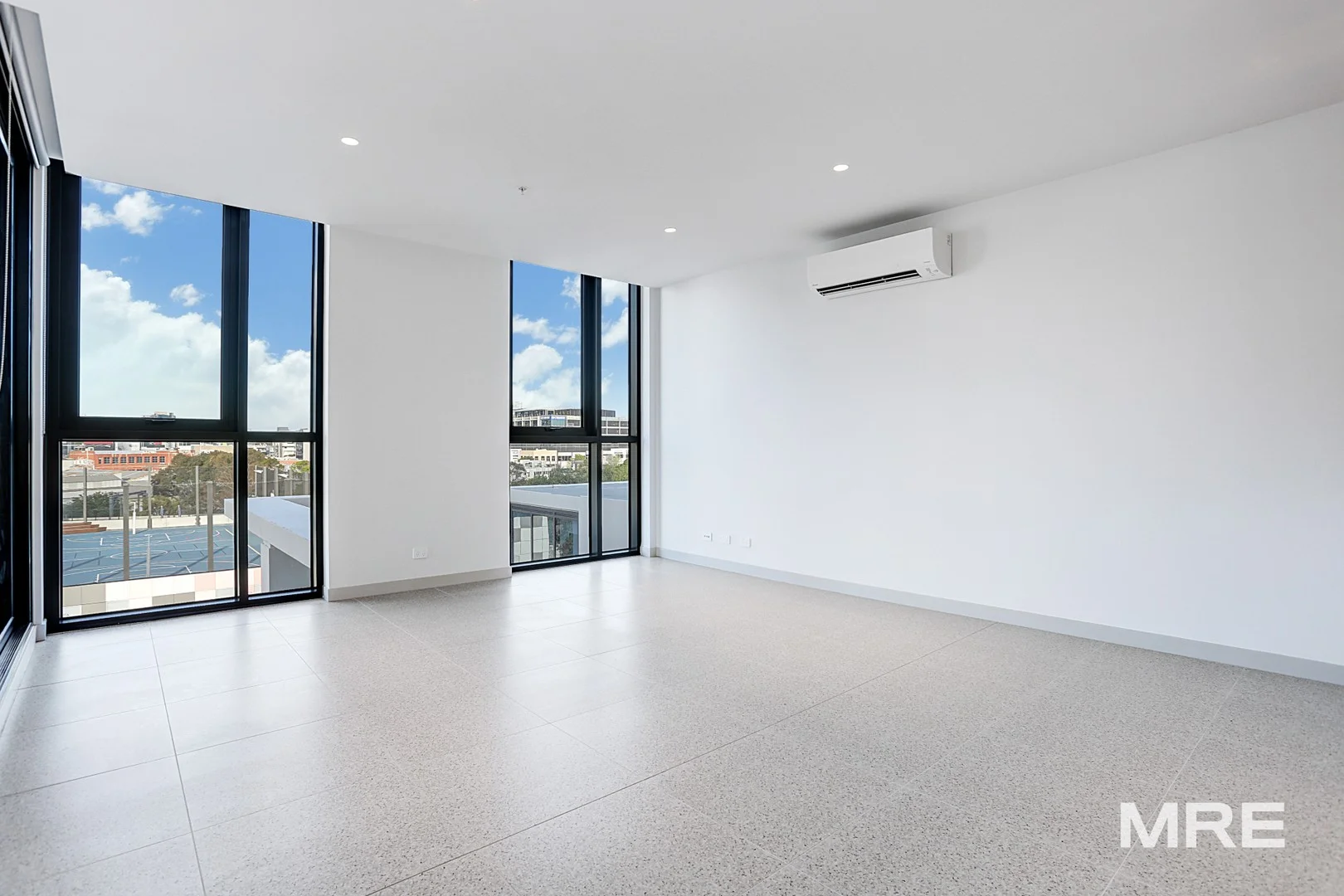 1201/138 Ferrars Street, South Melbourne VIC 3205