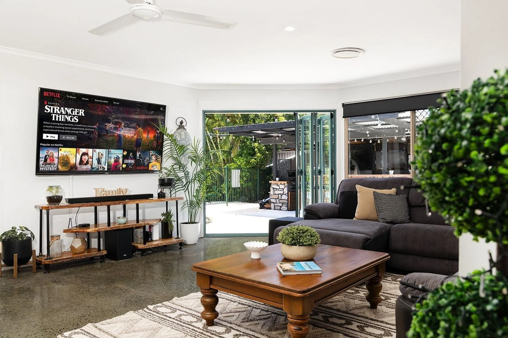 Molendinar QLD 4214