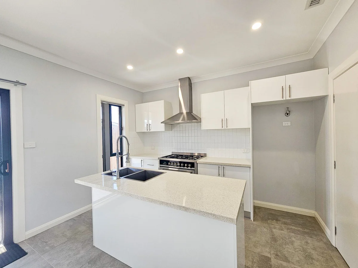 92A Nicholson Parade, Spring Farm NSW 2570 photo 3