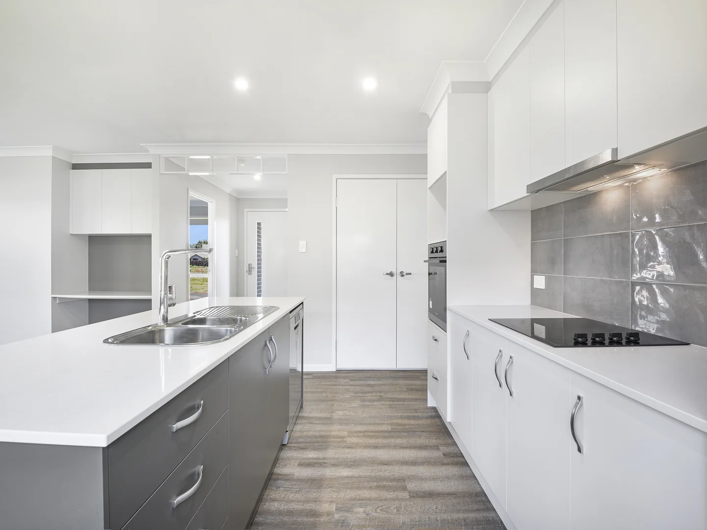 Additional image 3 of 1 Pilgrim Street, Middle Ridge QLD 4350