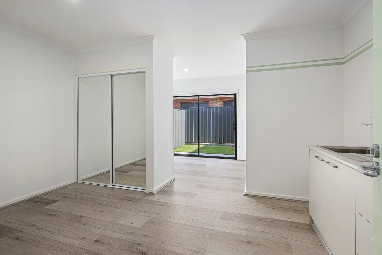 Additional image 5 of Room 4/5 Kelly Street, Wodonga VIC 3690