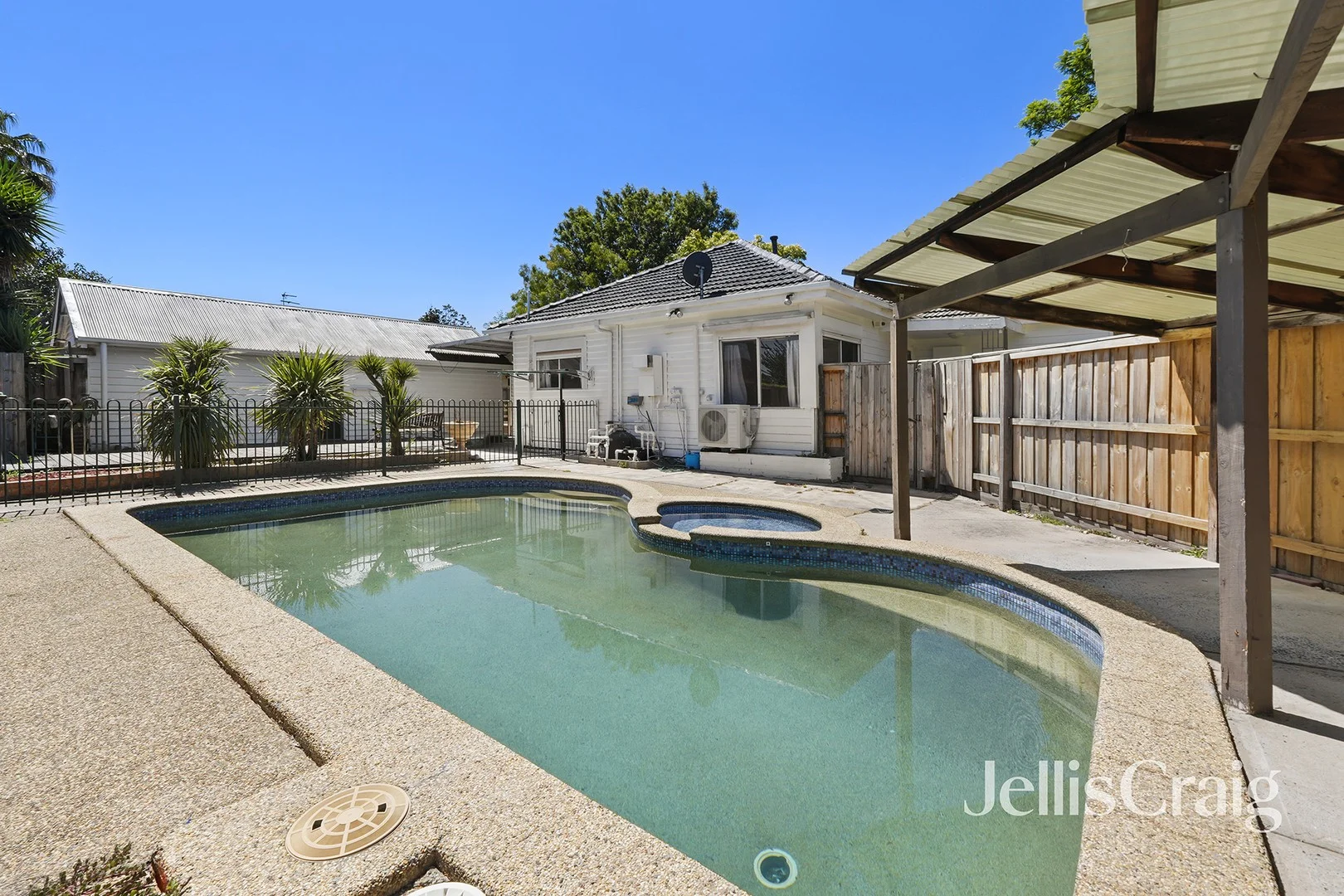 77 Kingston Road, Heatherton VIC 3202
