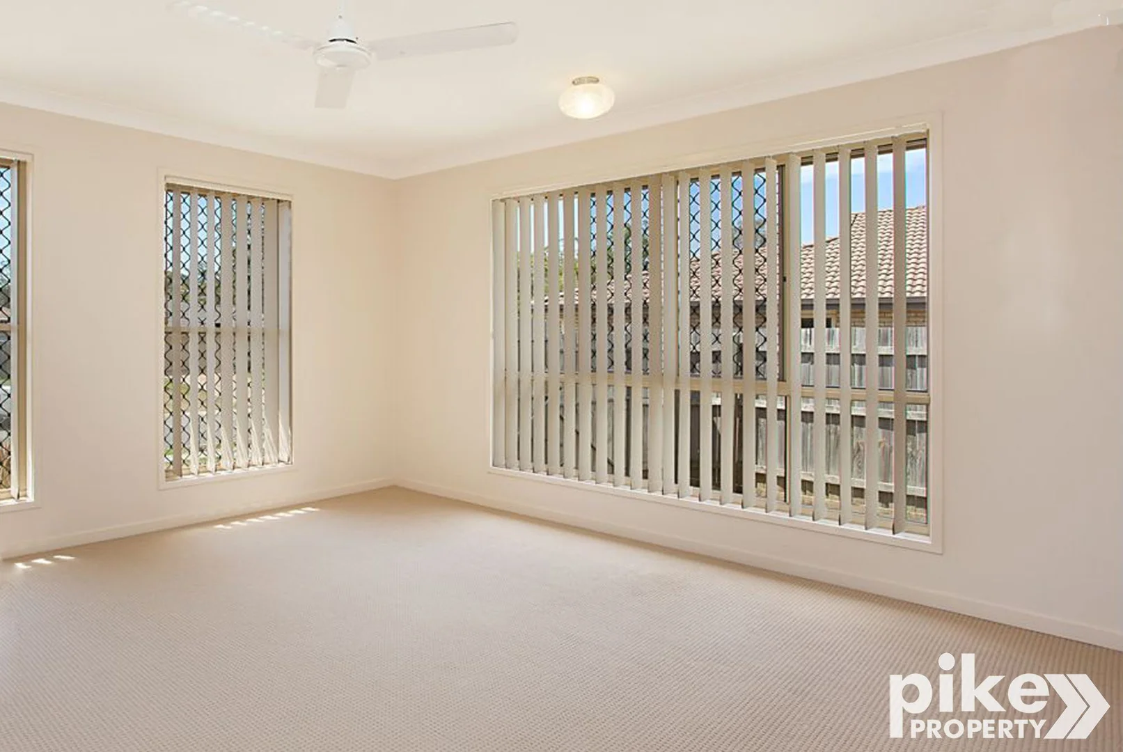 21 Silkyoak Drive, Morayfield QLD 4506 photo 5
