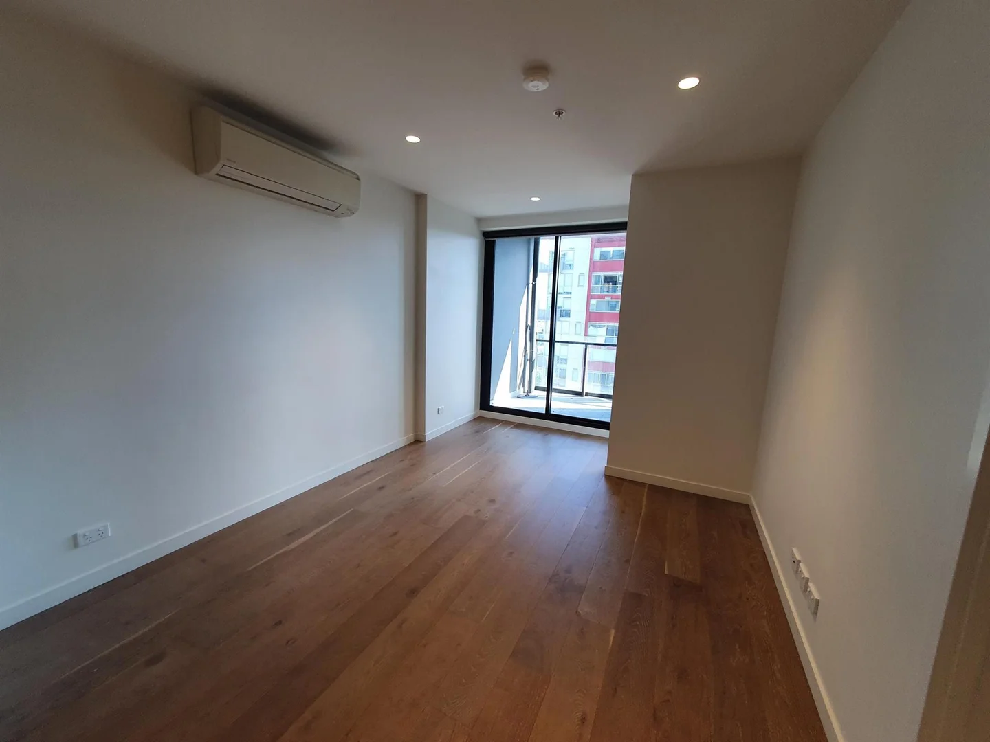 Additional image 3 of 905/65 Dudley Street, West Melbourne VIC 3003