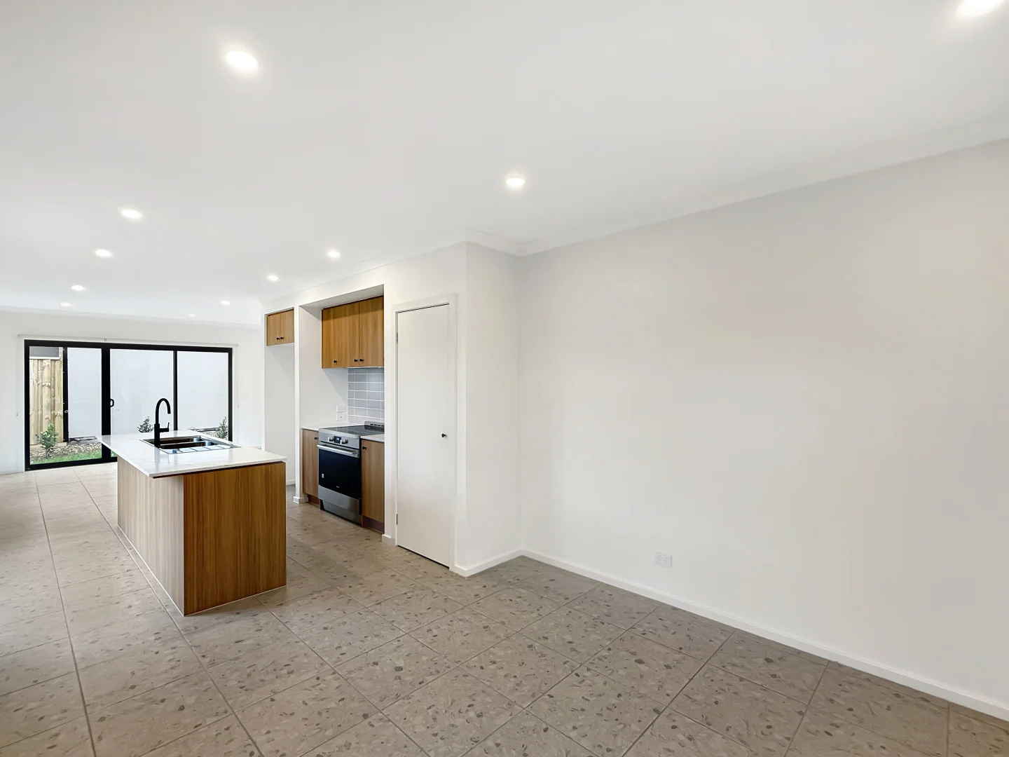 Additional image 3 of 31 Salters Street, Thornhill Park VIC 3335
