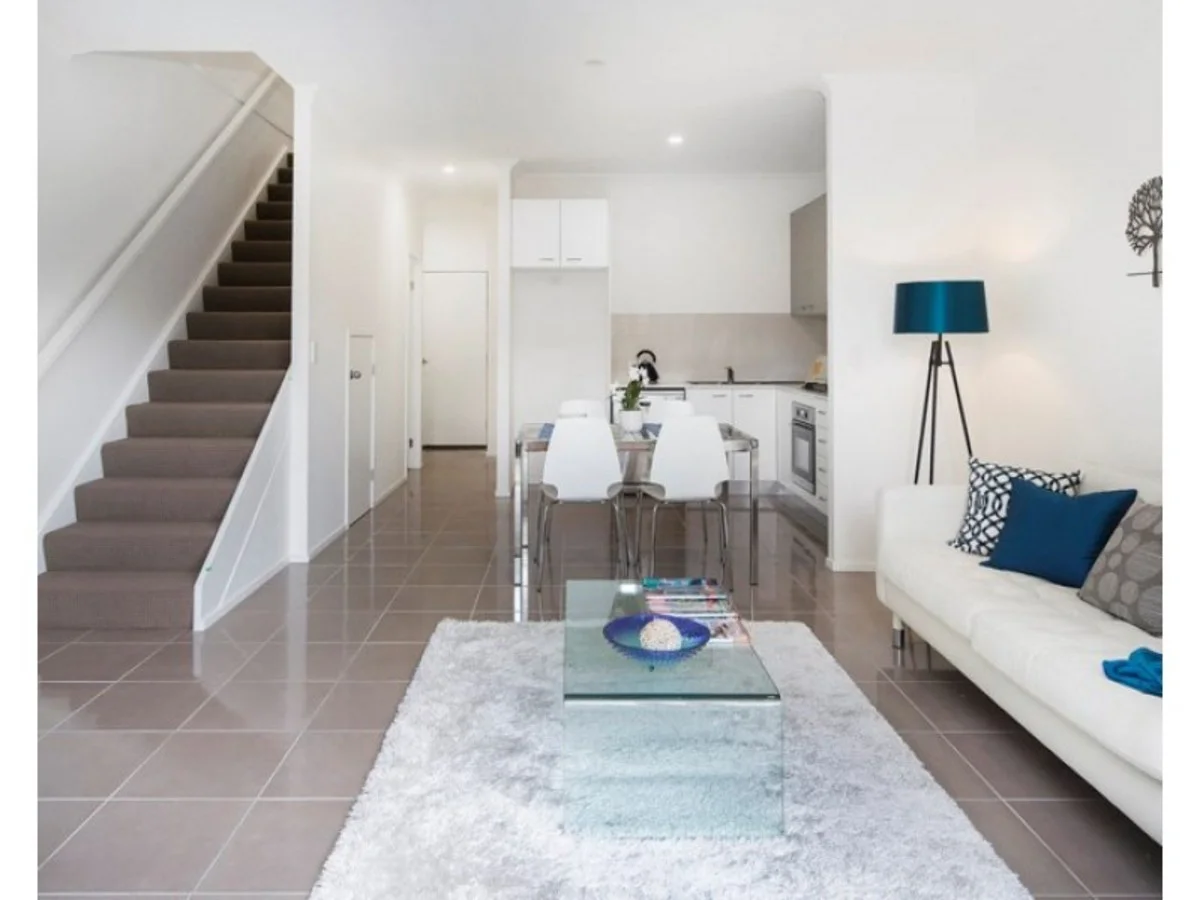 Additional image 2 of 1/460 Pine Ridge Road, Coombabah QLD 4216