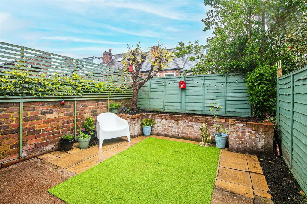 Additional image 17 of 3 Bed Terraced House, Netherfield Road, S10, N1 7GU