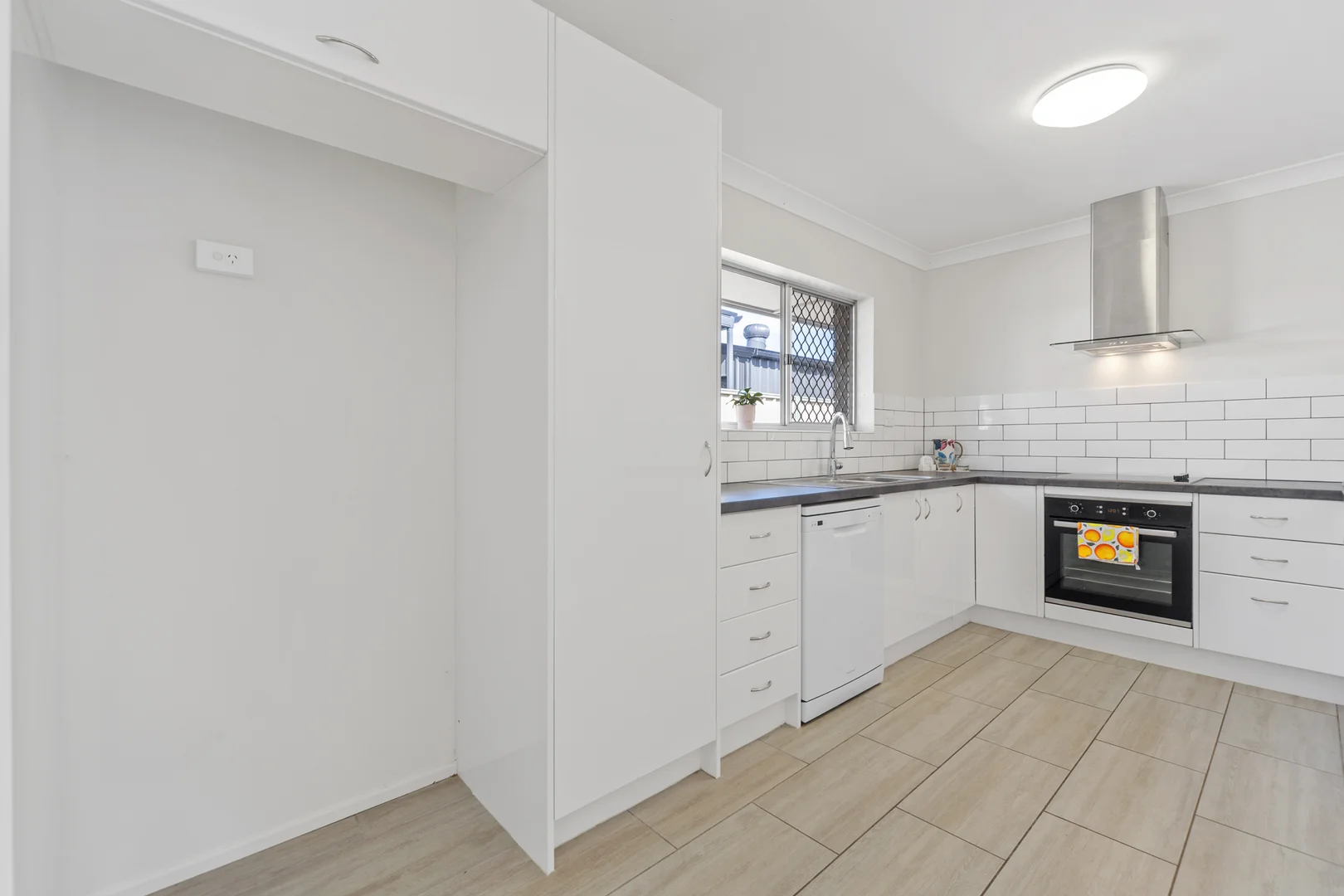 Additional image 8 of 15 Miller Street, Kippa-Ring QLD 4021