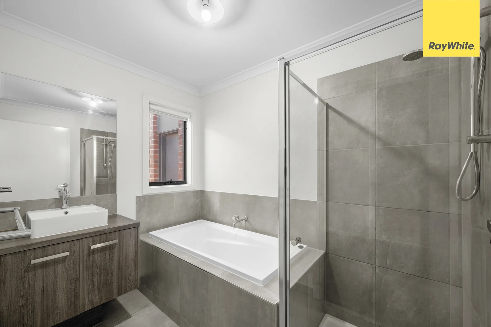 Additional image 2 of 133 Oldbridge Boulevard, Weir Views VIC 3338