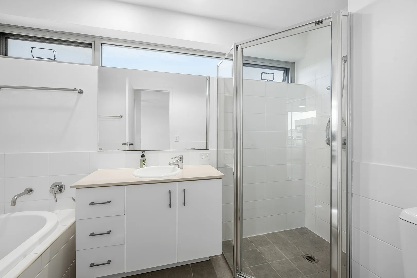 Additional image 6 of 10/6 Miami Key, Broadbeach Waters QLD 4218