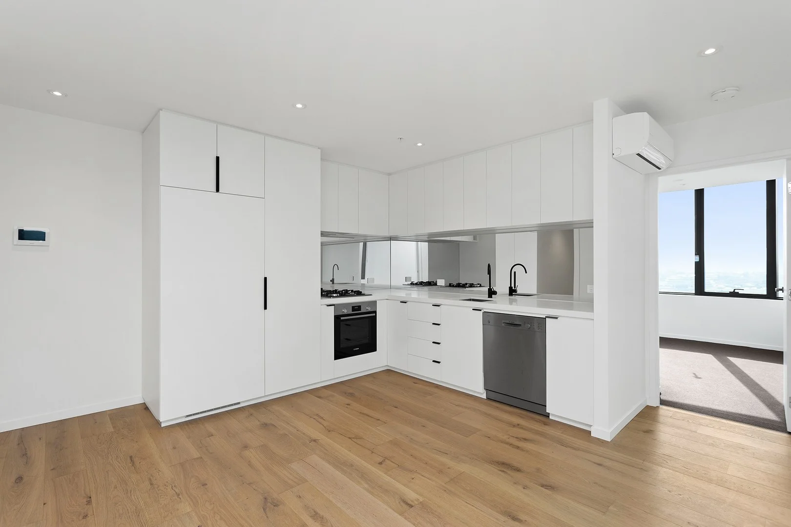 1706/8 Hallenstein Street, Footscray VIC 3011