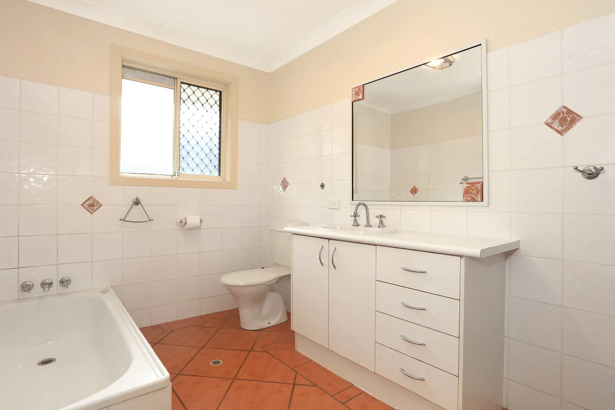 Additional image 11 of 2 Mara Court, Ashmore QLD 4214