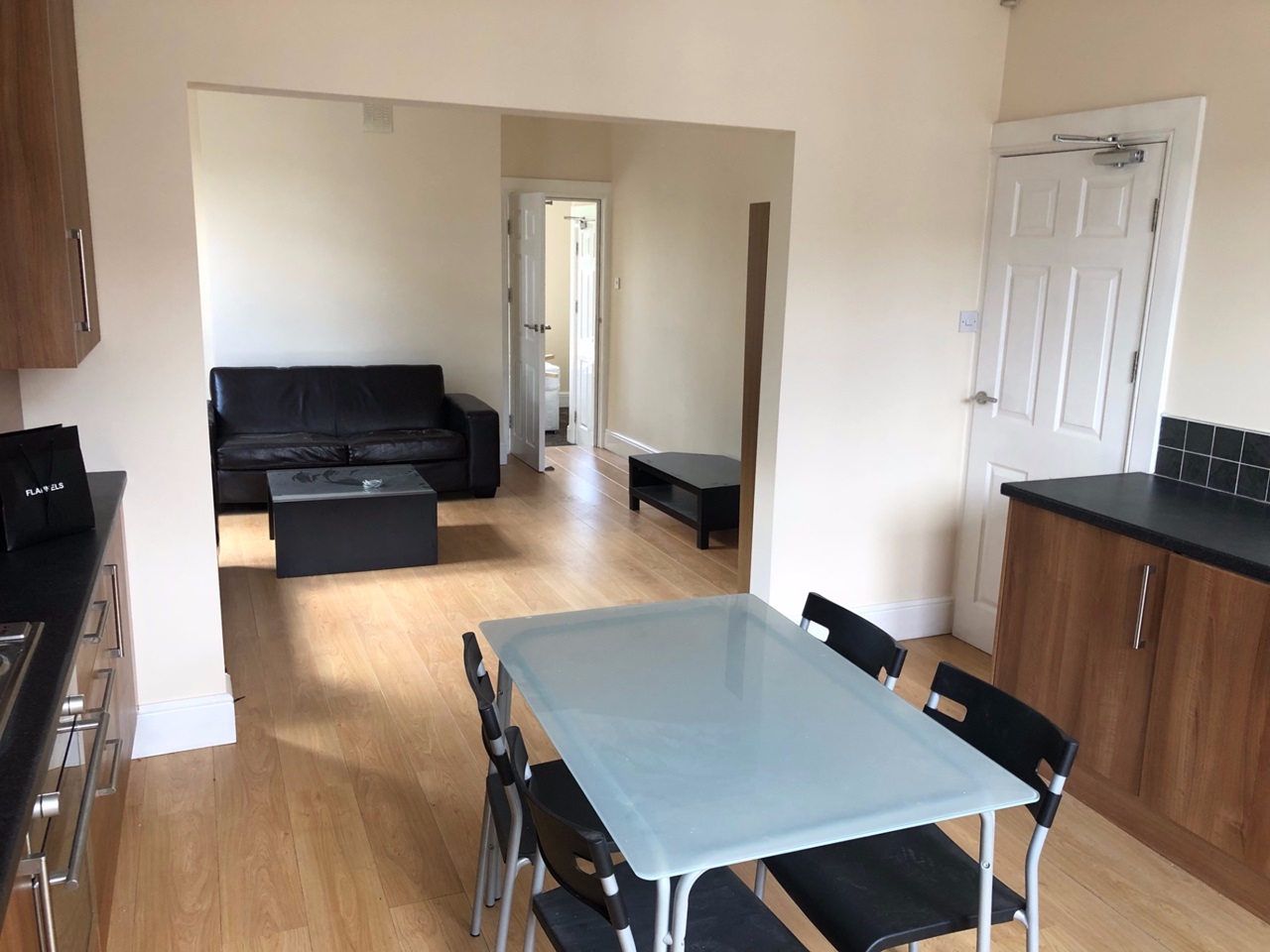 1 Bed Flat, Machon Bank, S7, N1 7GU photo 2