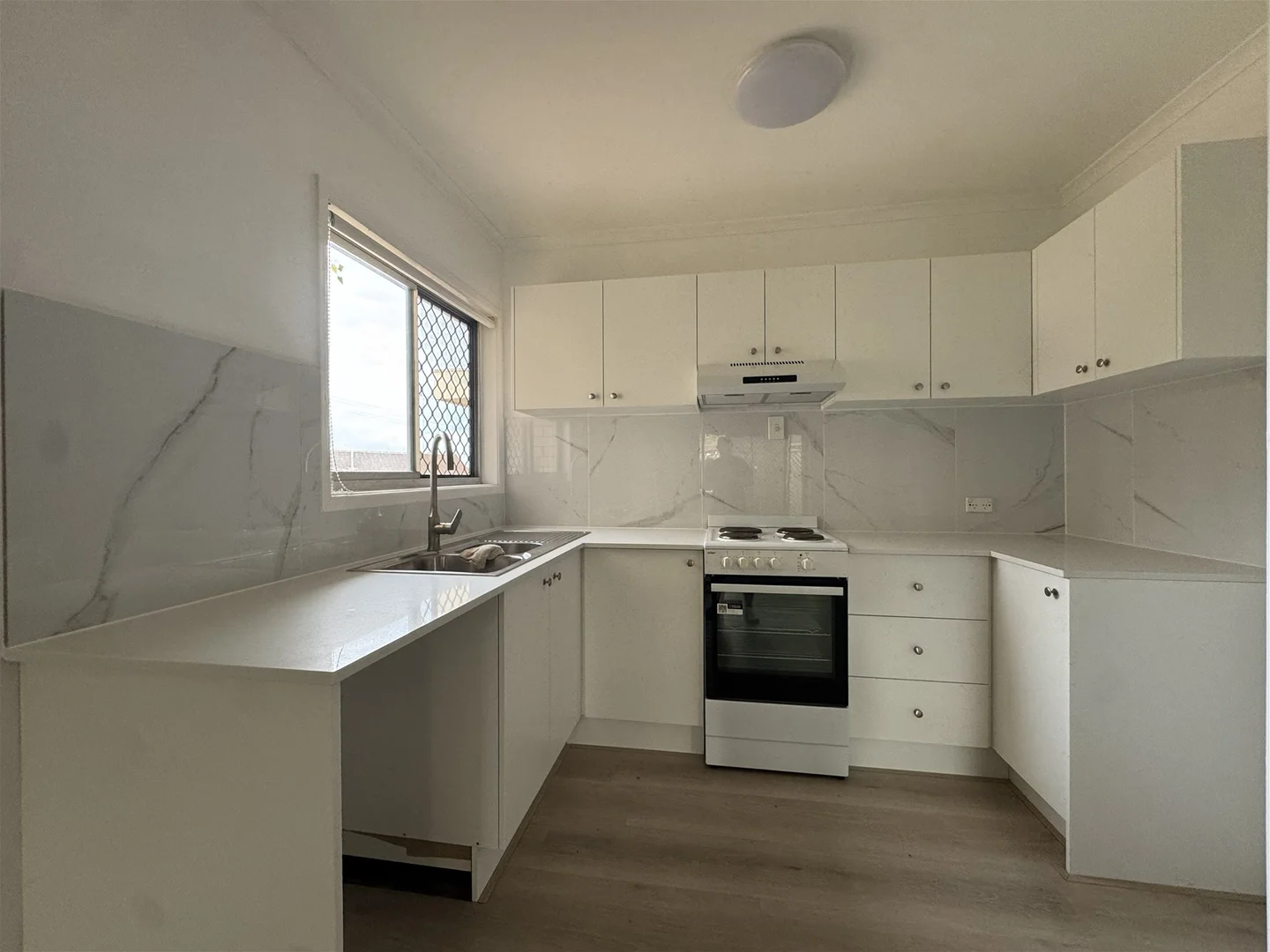 Additional image 2 of 2/38 Ilya Street, Macgregor QLD 4109