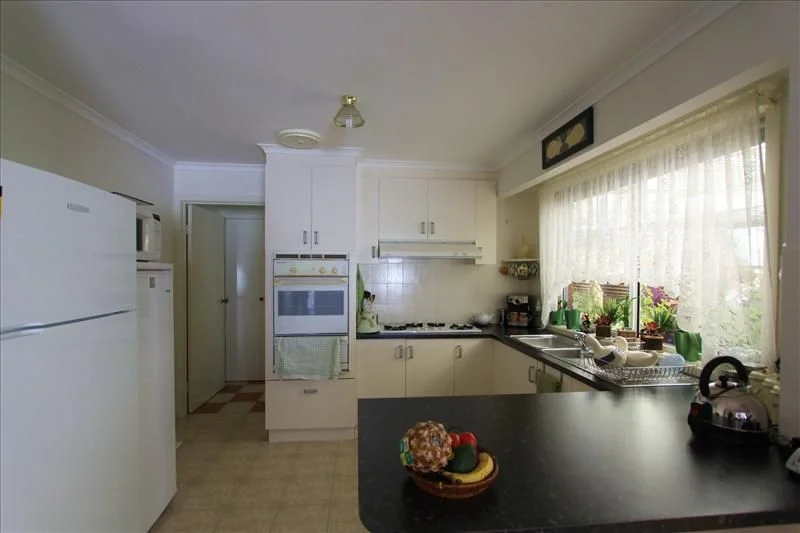Additional image 4 of 12 Seine Close, Werribee VIC 3030