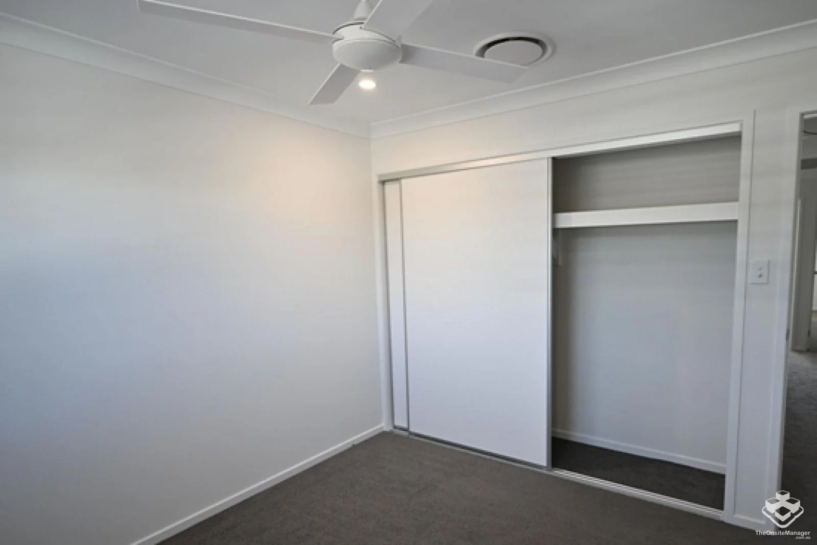 Additional image 2 of ID:21157344/46 Claussen St, Browns Plains QLD 4118