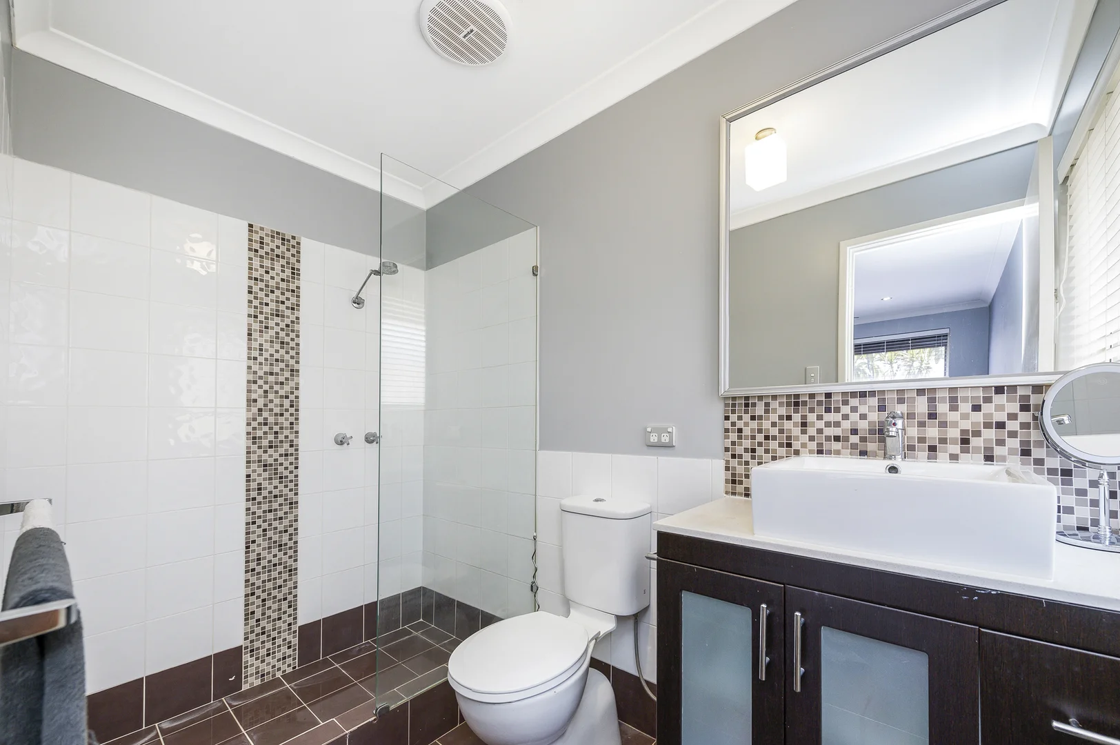 Additional image 4 of 5 Lambert Street, Huntingdale WA 6110